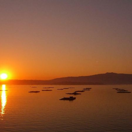 Piso Centrico Y Amplio En Praza Do Regueiro, A Illa De Arousa Eksteriør billede