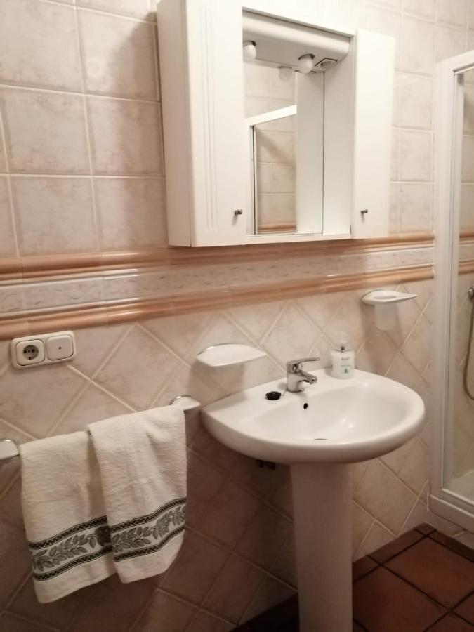 Piso Centrico Y Amplio En Praza Do Regueiro, A Illa De Arousa Eksteriør billede
