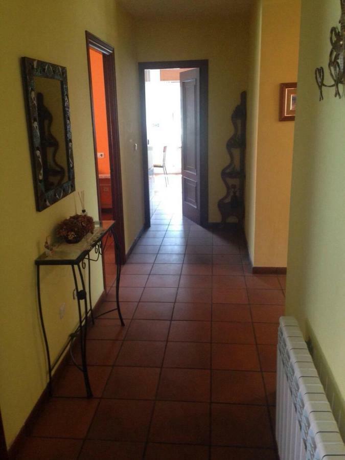 Piso Centrico Y Amplio En Praza Do Regueiro, A Illa De Arousa Eksteriør billede
