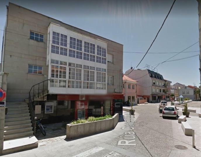 Piso Centrico Y Amplio En Praza Do Regueiro, A Illa De Arousa Eksteriør billede